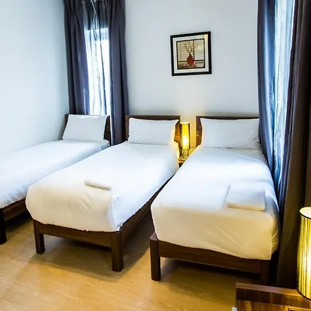 Central City Hostel *