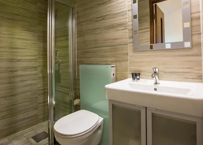 Central City Hostel *